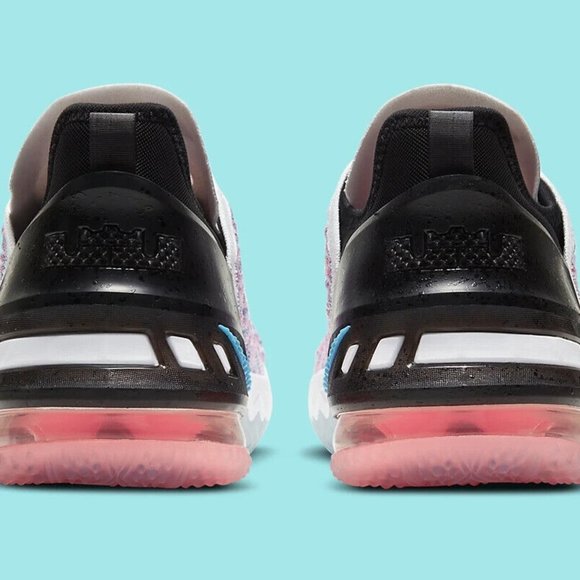 Nike LeBron XVIII 18 GS Basketball Shoes Graffiti Chlorine CW2760-900 Si… - Picture 12 of 12